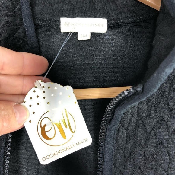 New quilted soft black lightweight vest - Picture 3 of 7